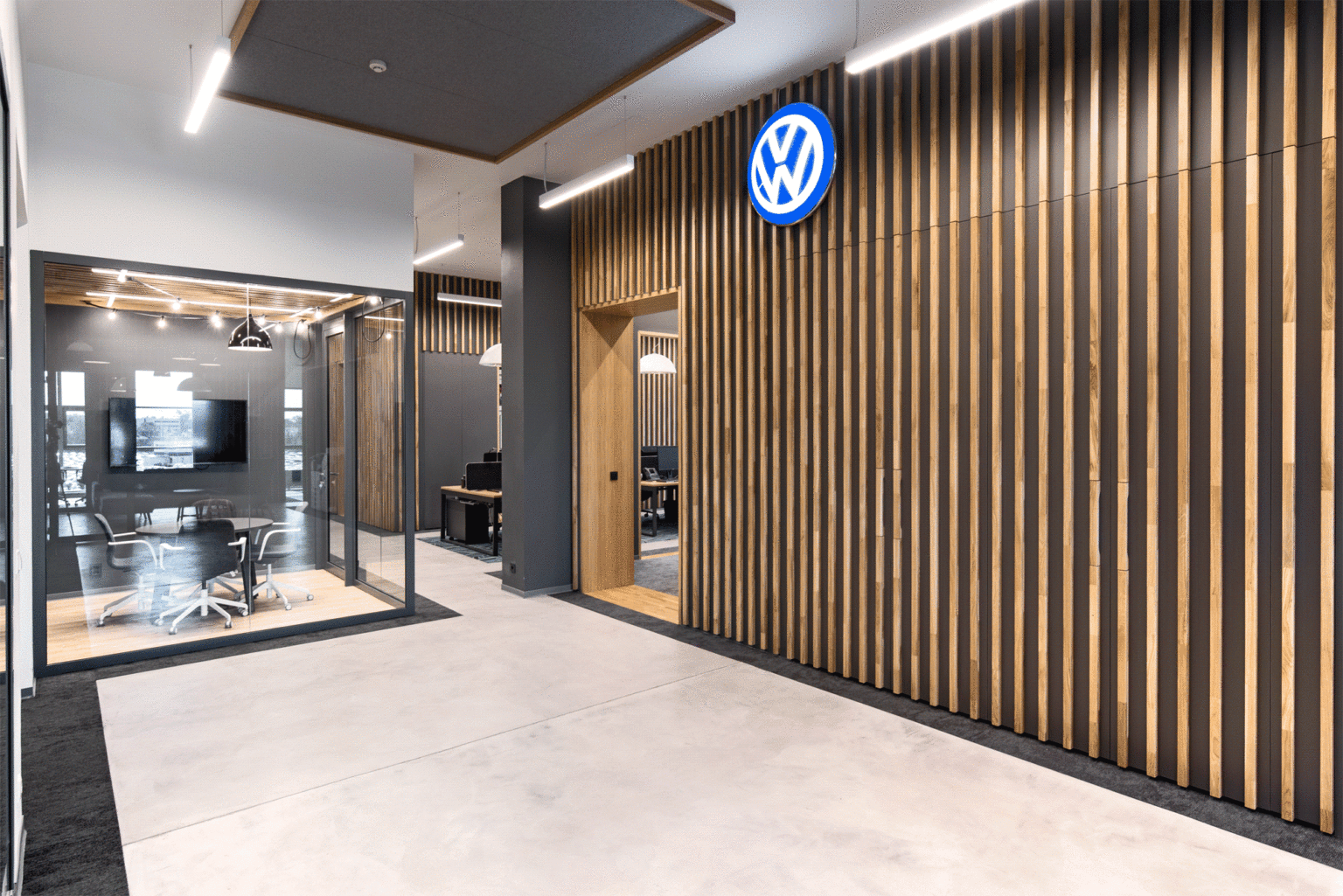 MA264_Volkswagen_GIF_01