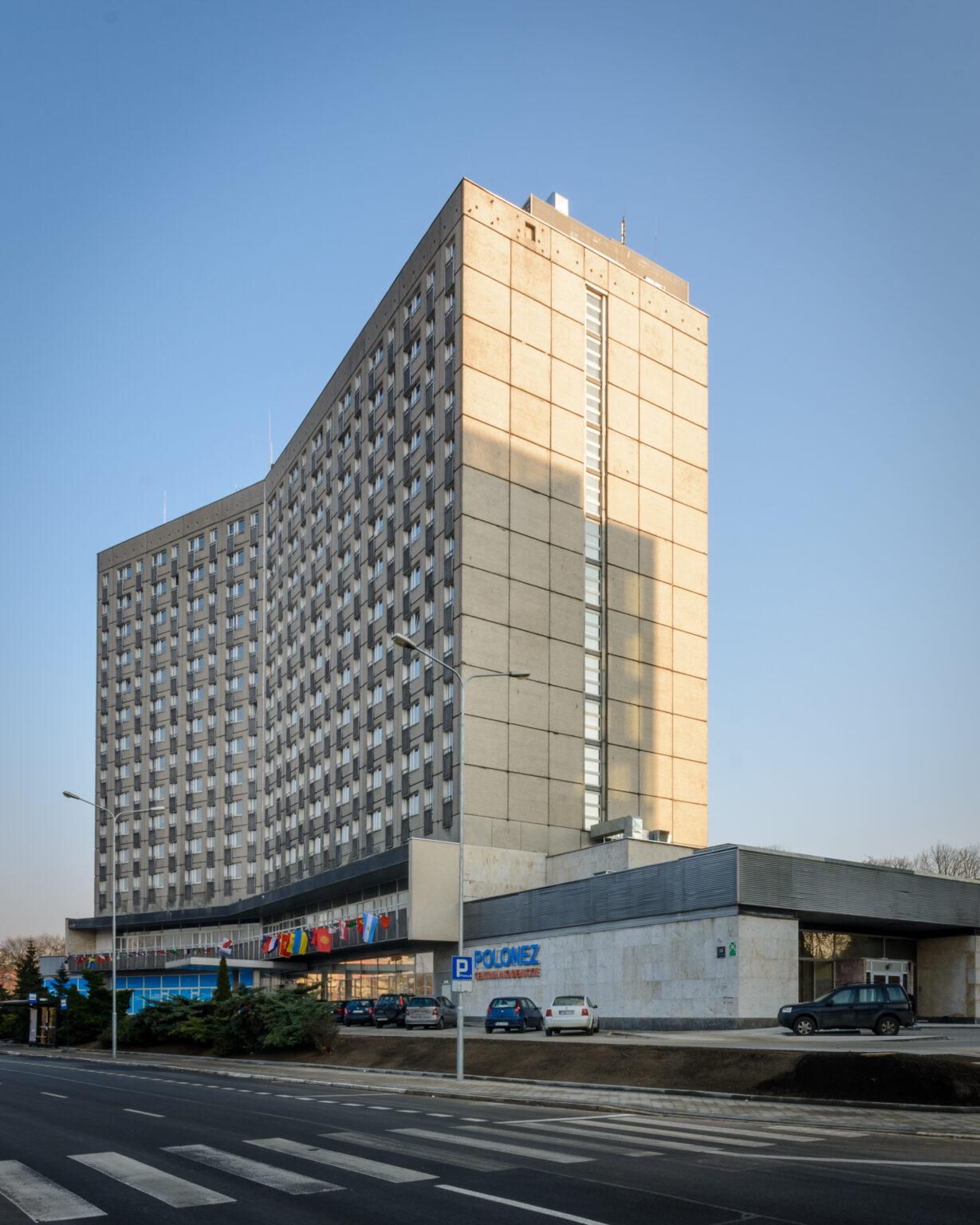 CA Polonez / Maciejewski,
Liśniewicz,
Lenartowicz / Poznań, Polska