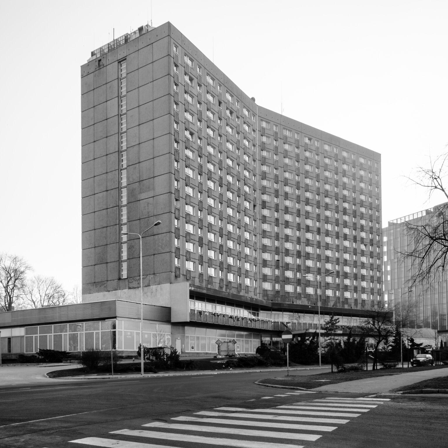 CA Polonez / Maciejewski,
Liśniewicz,
Lenartowicz / Poznań, Polska