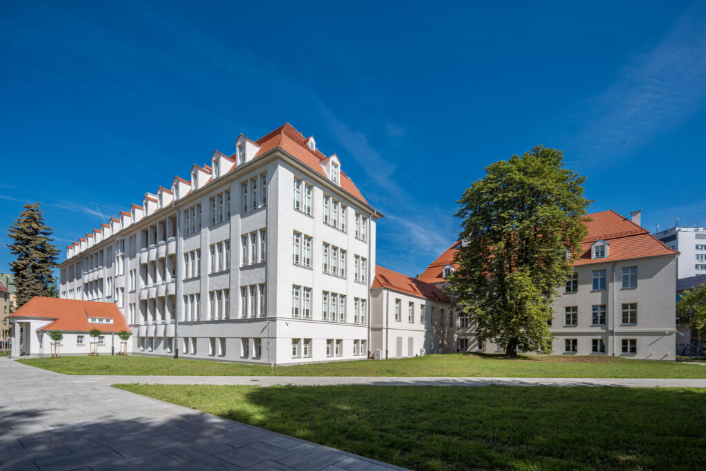 Politechnika Wrocławska — projekt architektoniczny, DEMIURG