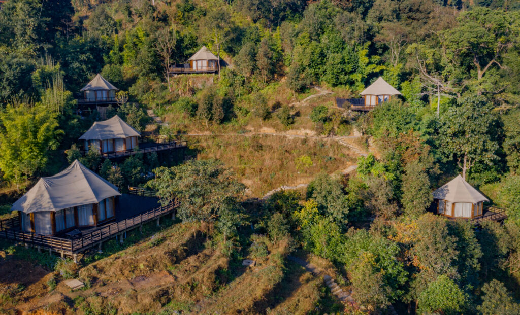 Hotel w Nepalu — projekt architektoniczny, DEMIURG