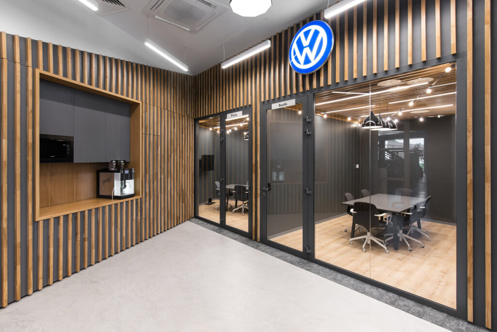 Volkswagen Office w Poznaniu — generalne wykonawstwo, DEMIURG