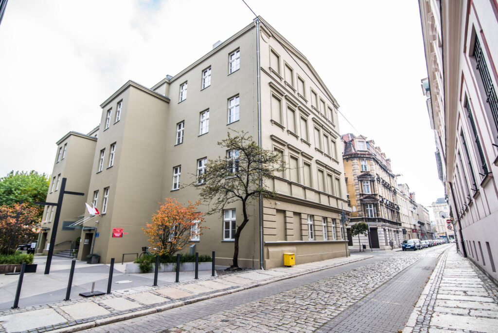 Poznańskie Centrum Świadczeń — projekt architektoniczny, DEMIURG
